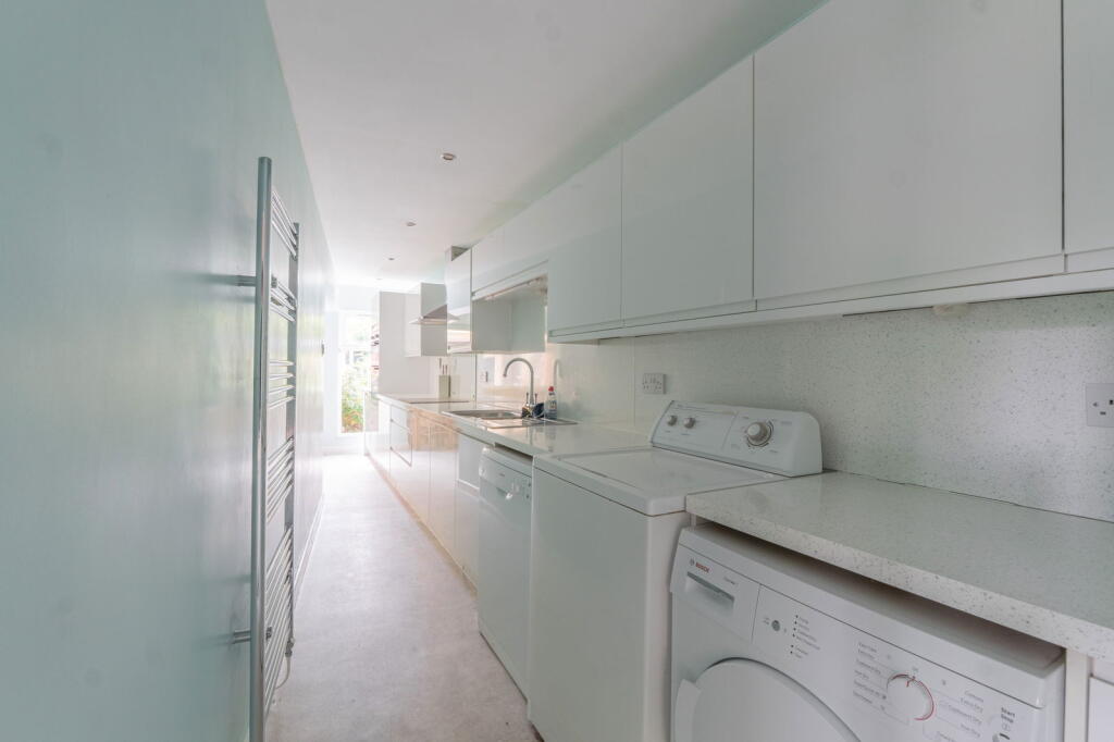 Additional image 13 of Houndsfield Lane, Wythall, Birmingham, B47 6LS