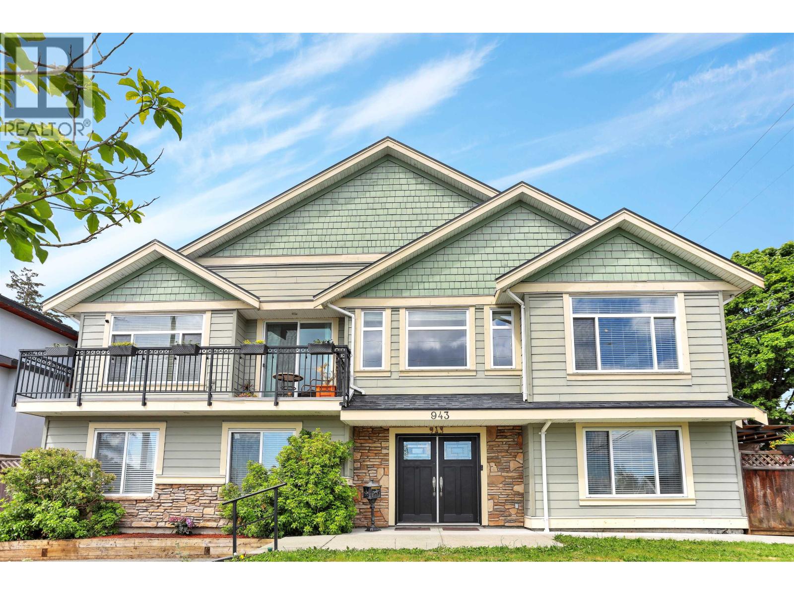 943 HARRIS AVENUE|Coquitlam, British Columbia V3K1S2