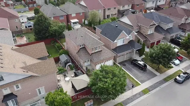 Additional image 32 of 4 Sunnyvale Gate