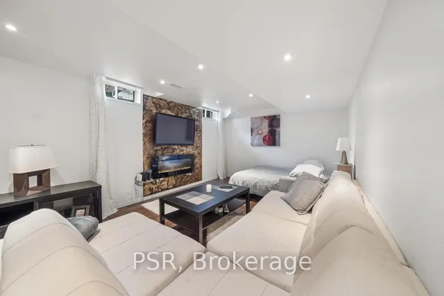 Additional image 42 of 150 Voyager Pass