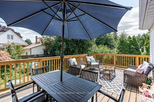 Additional image 44 of 103 Cameron Ave