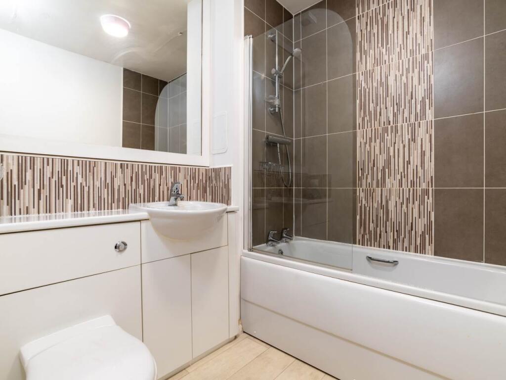 Additional image 8 of Duff Street , The Courtyard ,