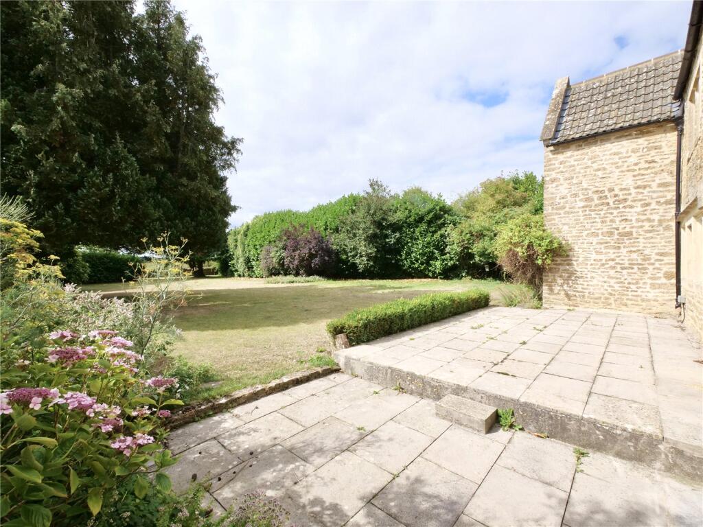 Additional image 21 of Wellow - Six Bedroom Farmhouse to rent