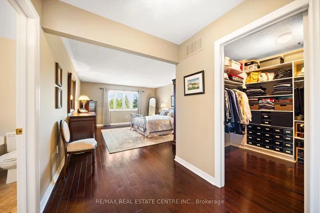 Additional image 33 of 4165 Stonebridge Cres