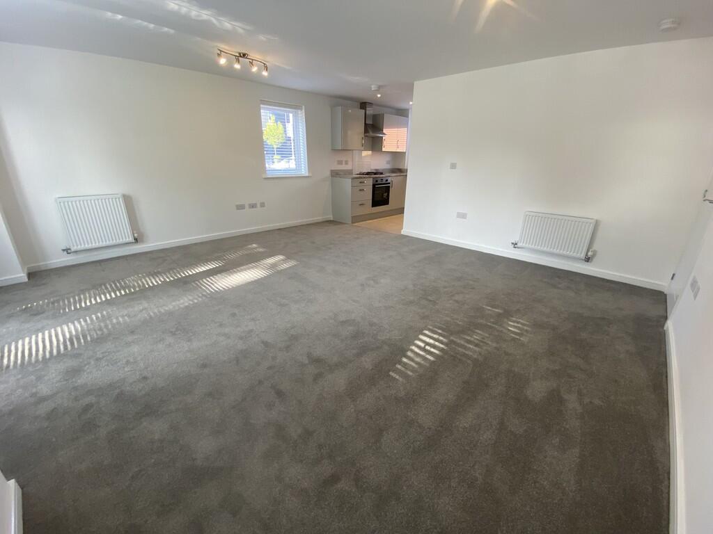 Additional image 11 of Aston Avenue, Shirley