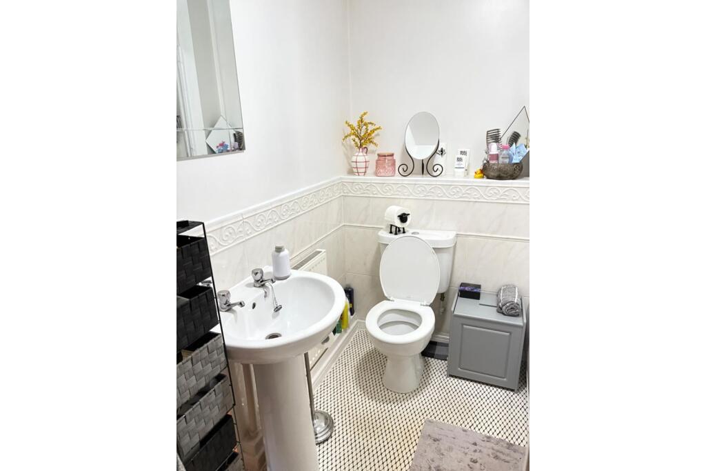 Additional image 8 of 3 School Close, Birmingham, B31