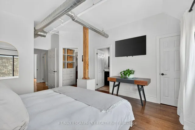 Additional image 35 of 200 STINSON St Unit PH8