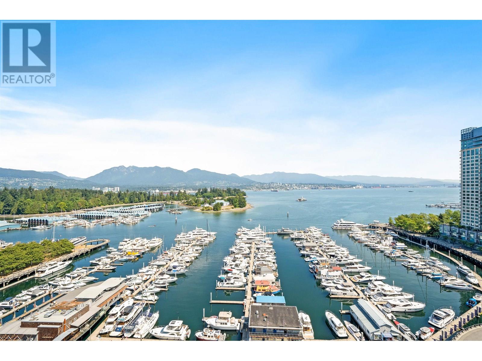 1802 590 NICOLA STREET|Vancouver, British Columbia V6G3J8