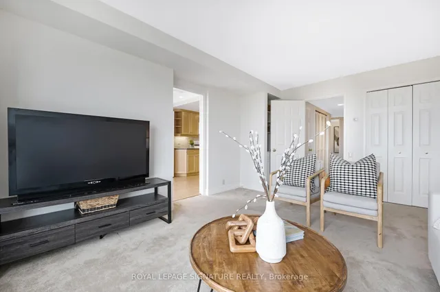 Additional image 15 of 3 Concorde Pl Unit 3003