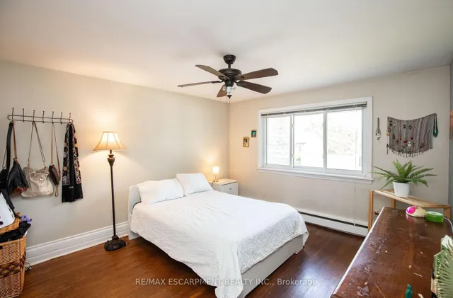 Additional image 19 of 60 Ivy Lea Pl