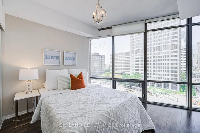 Additional image 14 of 832 Bay St Unit 805