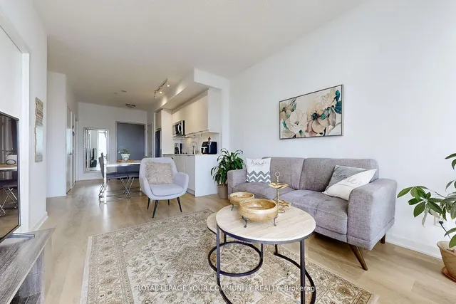 Additional image 12 of 38 FOREST MANOR Rd Unit 2403