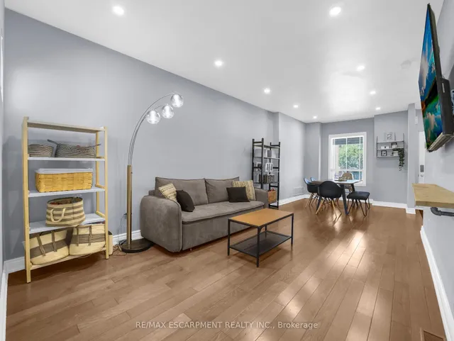 Additional image 6 of 114 BURTON St