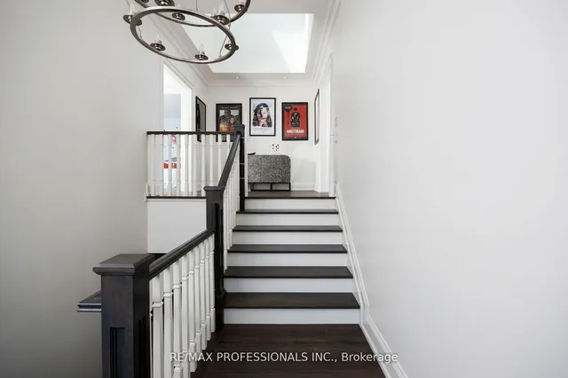 Additional image 22 of 38 Lorene Dr