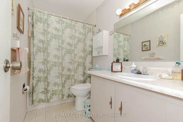 Additional image 25 of 31 Fallingdale Cres