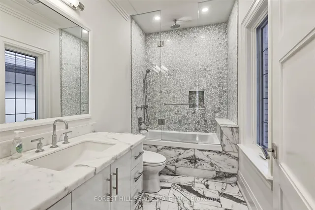 Additional image 25 of 8 Hillholm Rd