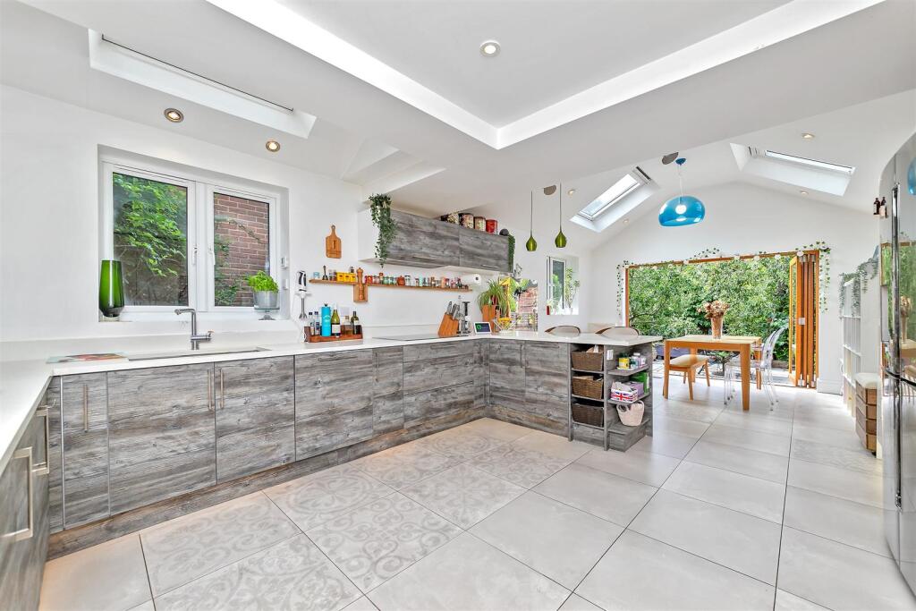 Additional image 2 of Ramsbury Road, St. Albans