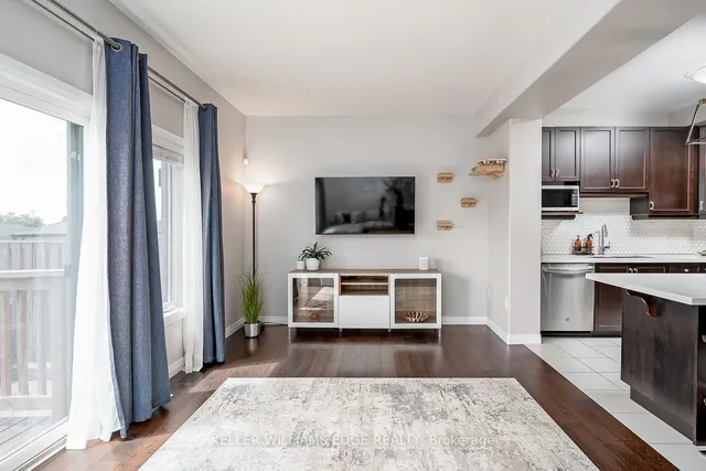 Additional image 15 of 67 Columbus Gate