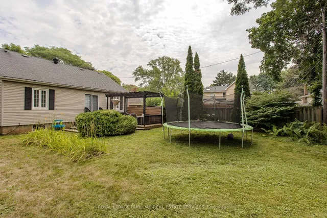 Additional image 15 of 936 Harvey Pl