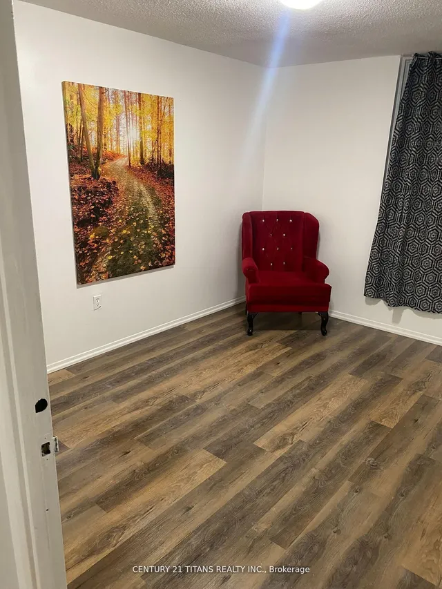 Additional image 14 of 4064 Lawrence Ave Unit 210