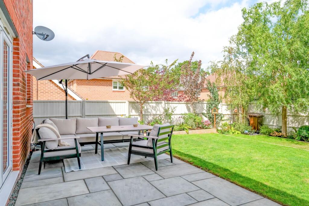Additional image 27 of Oakengates Close, Webheath, B97