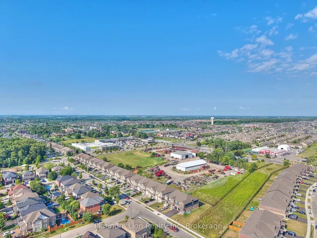 Additional image 45 of 73 Lloyd Davies Way