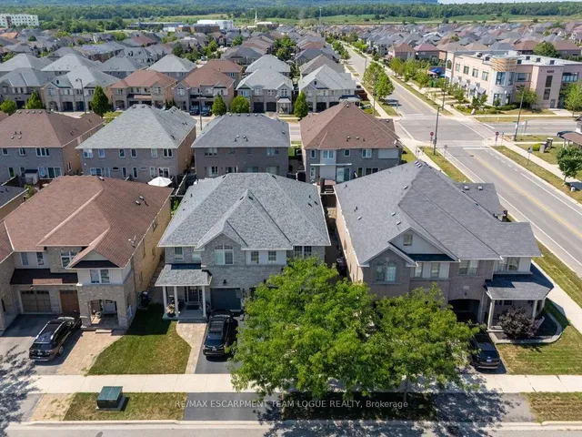 Additional image 42 of 4245 Cole Cres