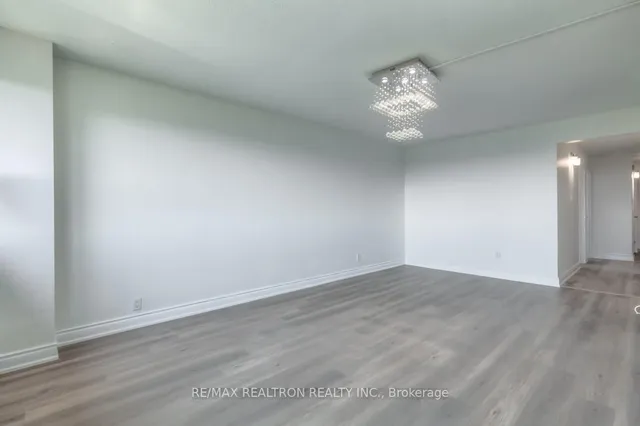 Additional image 6 of 100 Leeward Glwy Unit 1904