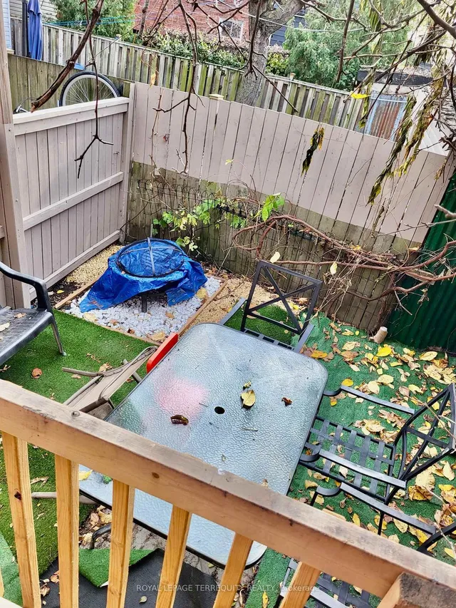 Additional image 12 of 1259 Davenport Rd