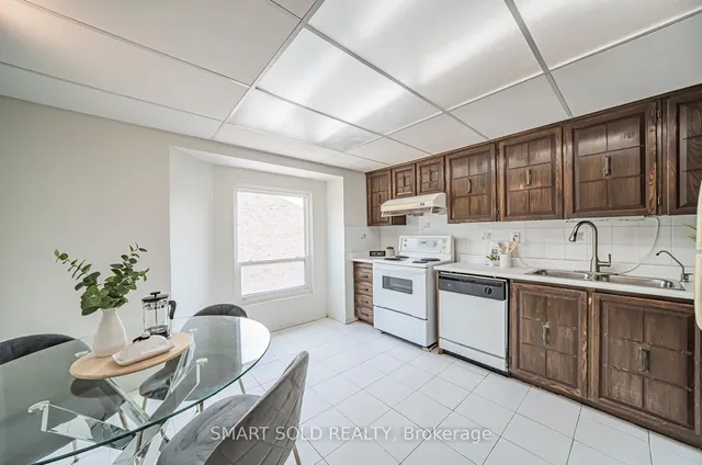 Additional image 14 of 2800 Midland Ave Unit 19