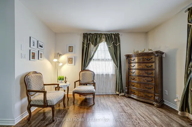 Additional image 31 of 811 Huntingwood Dr