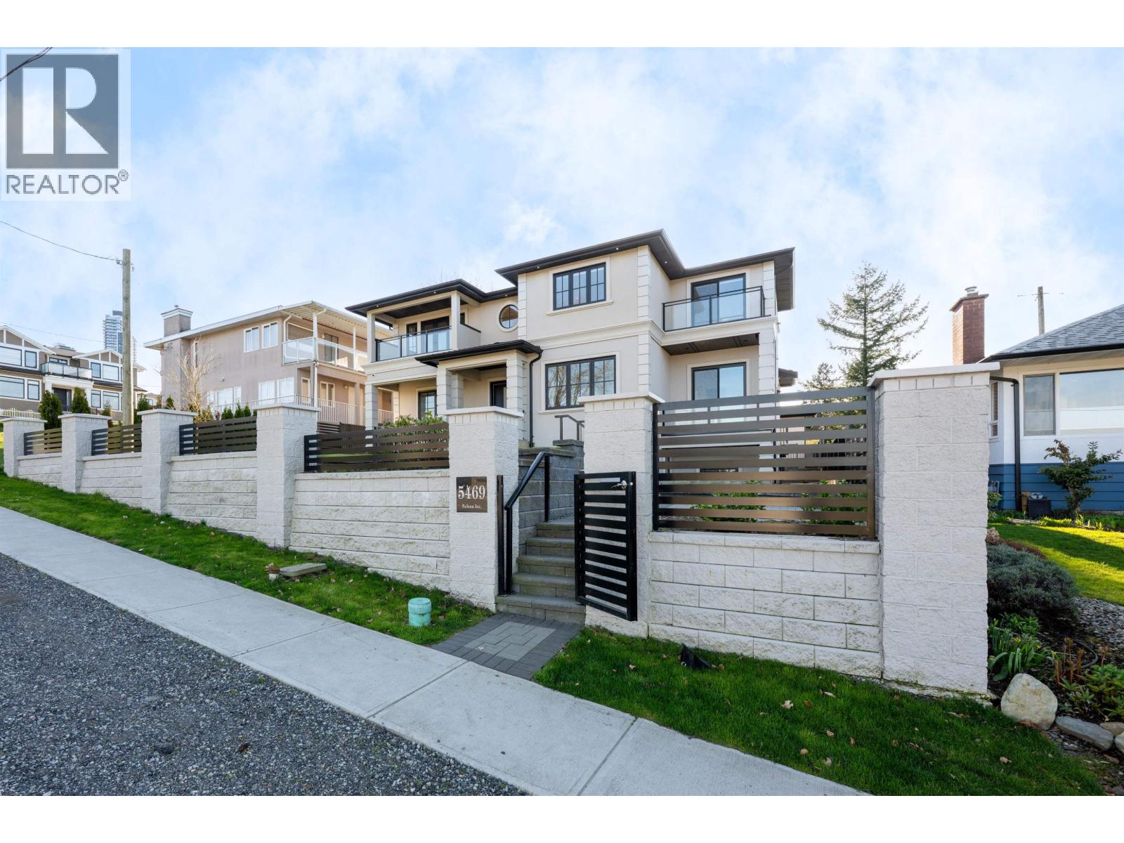 5469 NELSON AVENUE|Burnaby, British Columbia V5H3H1