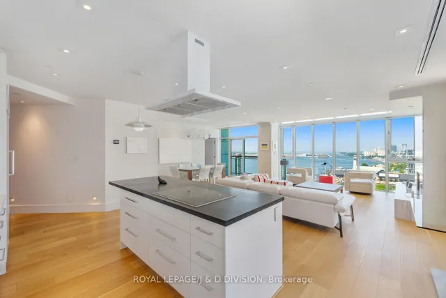 Additional image 19 of 211 Queens Quay Unit 1201