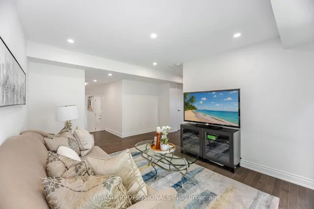 Additional image 8 of 27 Pony Farm Dr