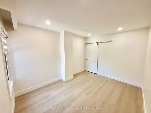 Additional image 25 of 137 Gladstone Ave