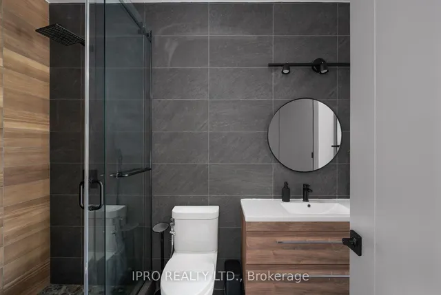 Additional image 39 of 127 Barker Ave