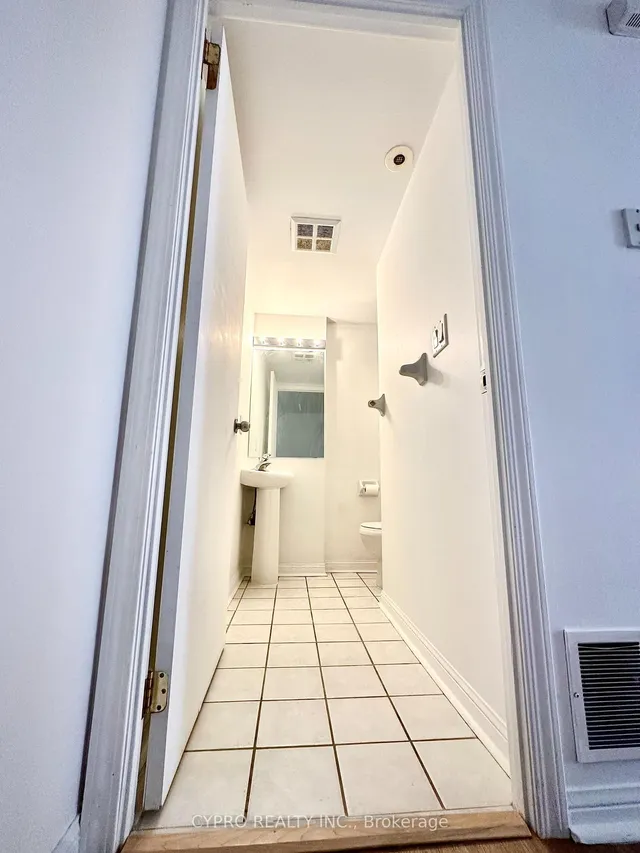 Additional image 2 of 5 Everson Dr Unit 918