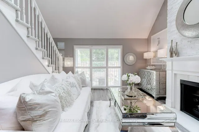 Additional image 41 of 1280 Maple Crossing Blvd Unit 11