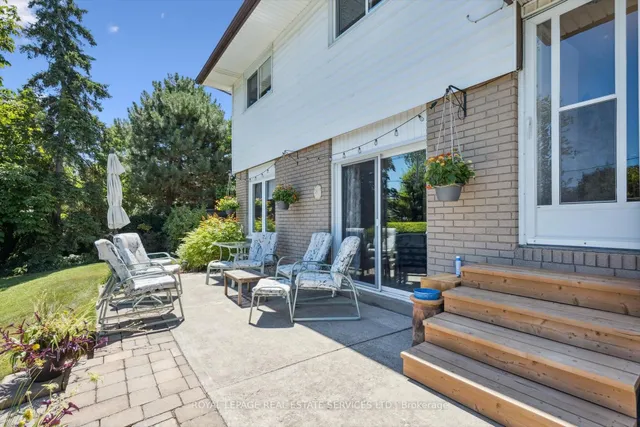 Additional image 30 of 1324 Elgin Cres