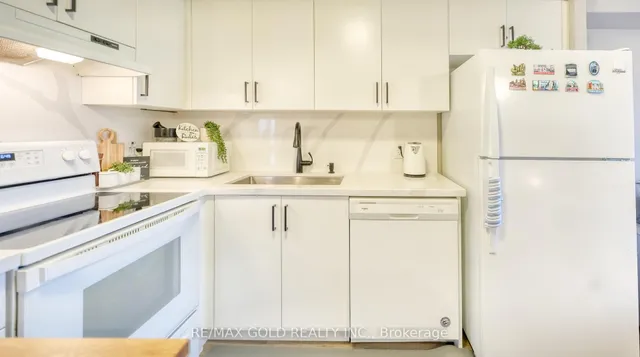 Additional image 25 of 716 Main St