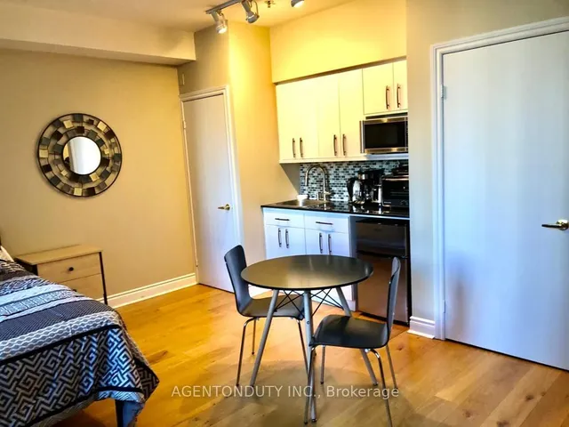 Additional image 10 of 73 Richmond St Unit 407