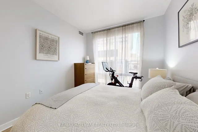 Additional image 18 of 85 Bloor St Unit 1402