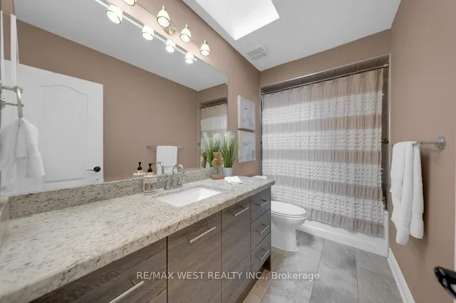 Additional image 14 of 151 Brahms Ave