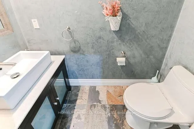 Additional image 27 of 240 Kitty Murray Lane