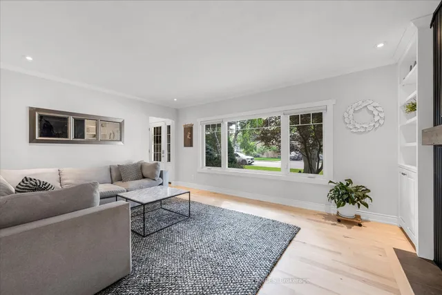 Additional image 8 of 2189 Deyncourt Dr