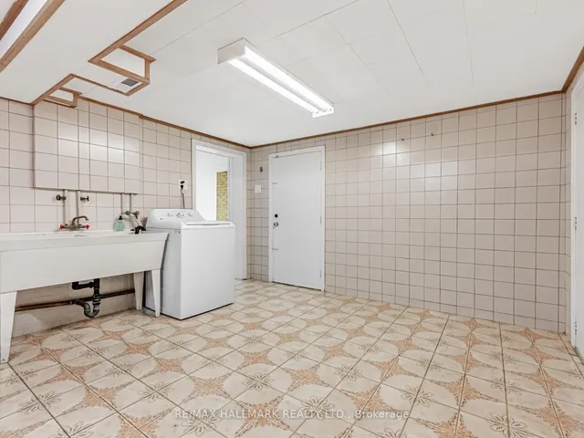 Additional image 38 of 31 Woodenhill Crt