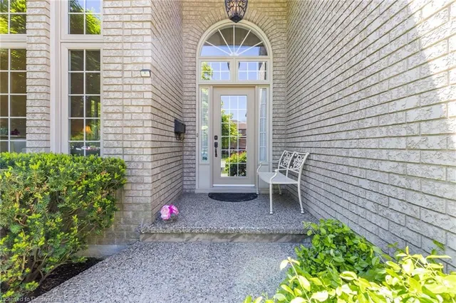 Additional image 4 of 3 Coleman Crt