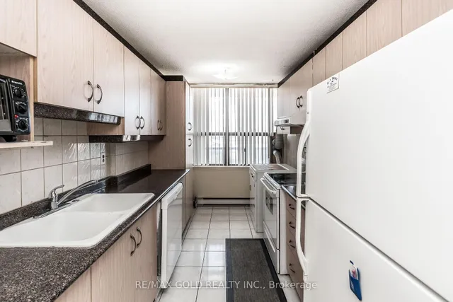 Additional image 18 of 17 Knightsbridge Rd Unit 1010