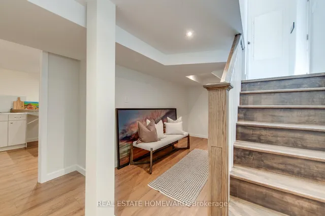 Additional image 33 of 52 Harewood Ave
