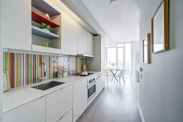 Additional image 9 of 101 Peter St Unit 3710